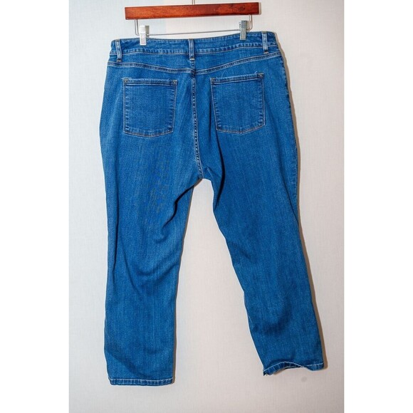 LL Bean womens Jeans Classic Fit 18 Petite high rise straight - Picture 2 of 9